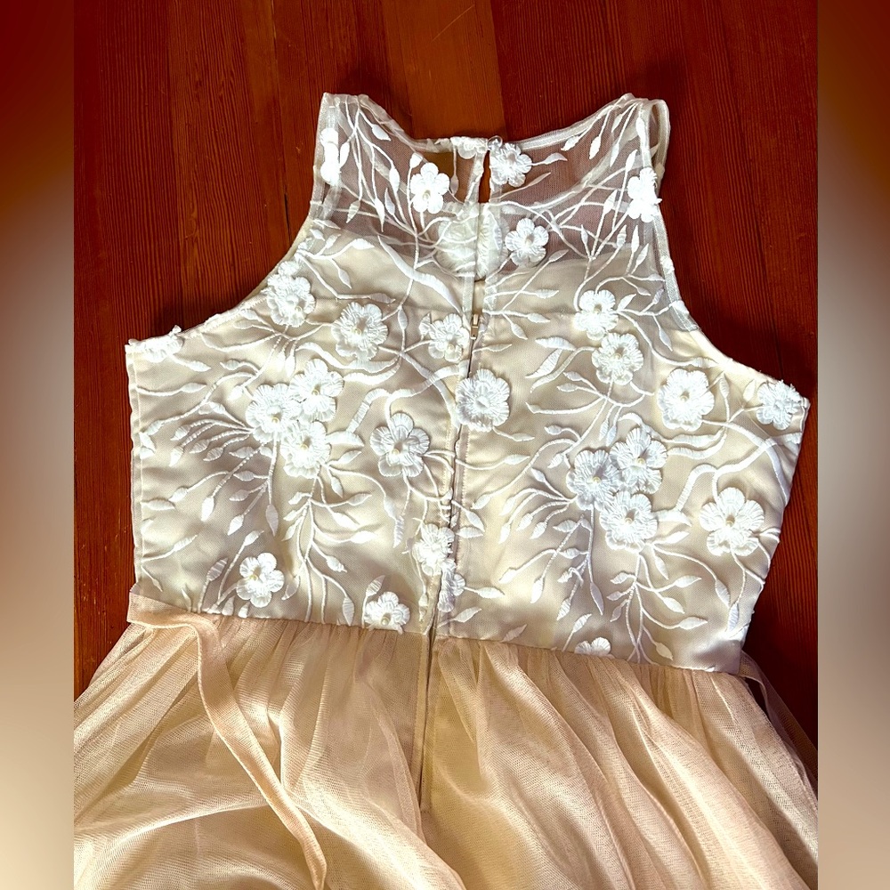 Elegant Cream Floral Dress sz. 18.5, juniors, girls, women, lace, chiffon - Picture 10 of 16